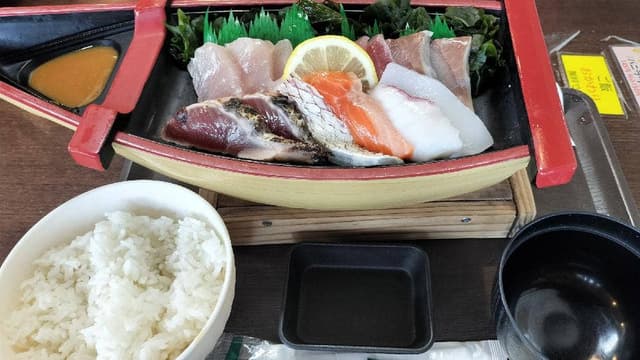大ばんぶる舞 丼ぶりかんじょう 総本山 - サブ画像2