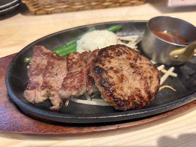 ステーキファイブと寿司六 大阪駅前第2ビル店 - サブ画像2