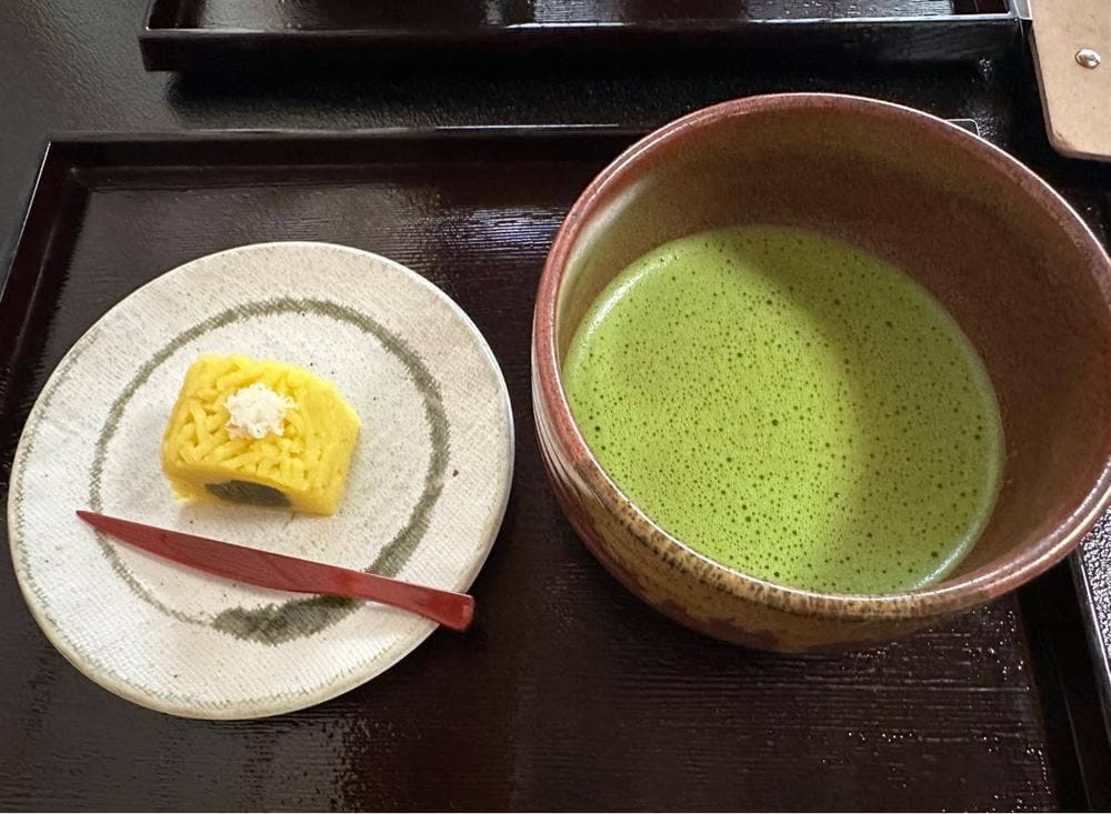 森八 ひがし三番丁店