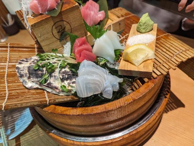 本マグロ炉端劇場 魚島屋 - サブ画像2
