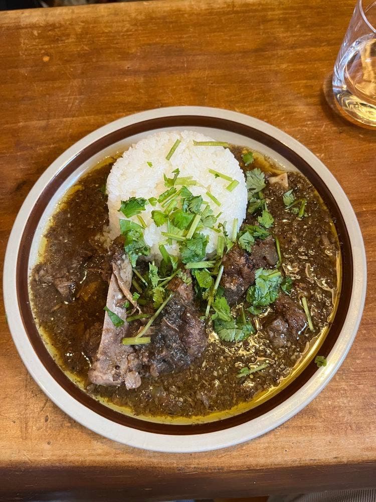 スパイスとお酒 食楽たべ