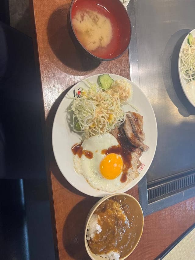 粉もん屋 とん平 江坂公園店 - サブ画像3