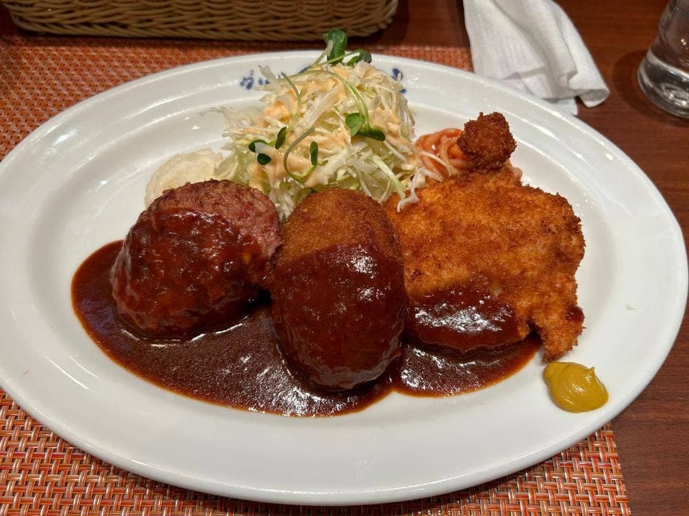 グリル マルヨシ