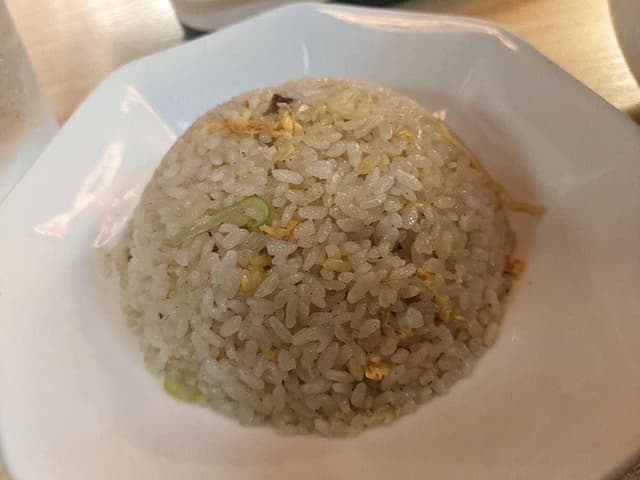 らーめん ともや 昭和町店 - サブ画像3