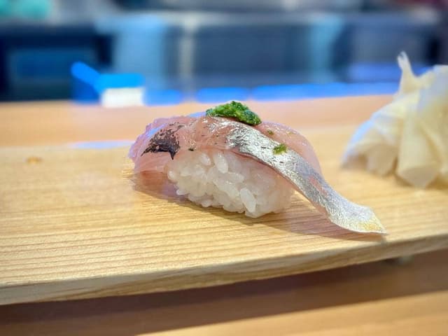 天然本まぐろ ありそ鮨し 伊丹空港店 - サブ画像3