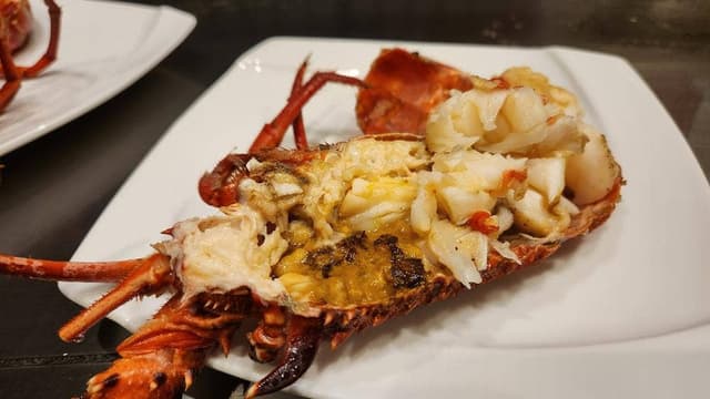 鉄板焼ステーキ＆海鮮 ぶりっく - サブ画像1