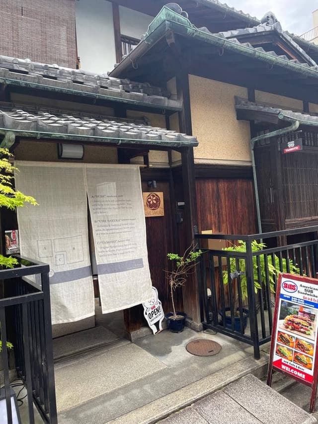 SUBS sandwich store - サブ画像1