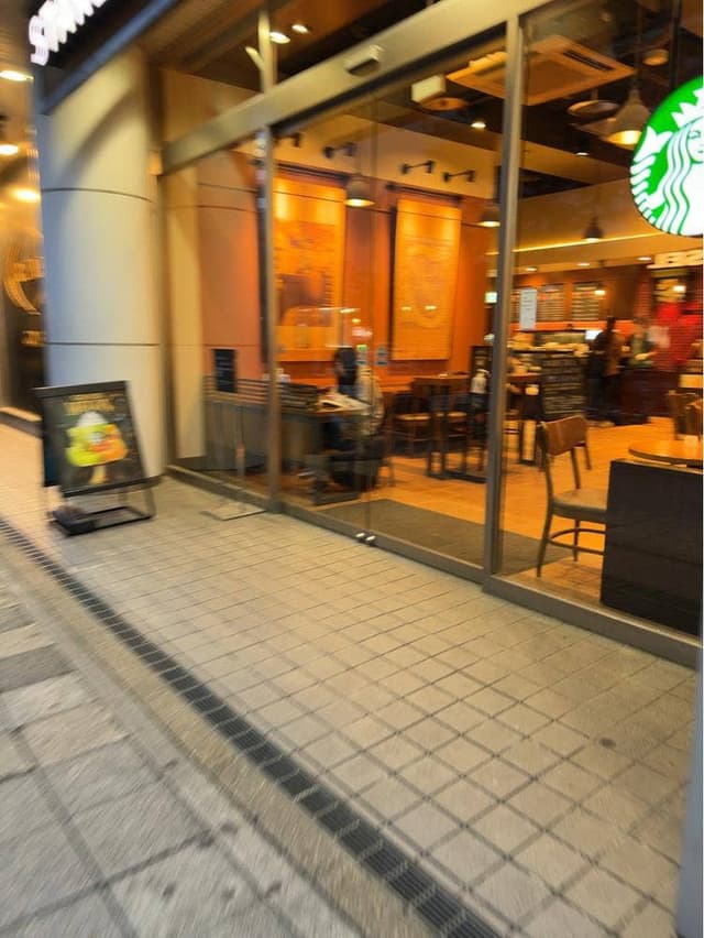 スターバックス コーヒー 栄チェリープラザ店 - サブ画像3