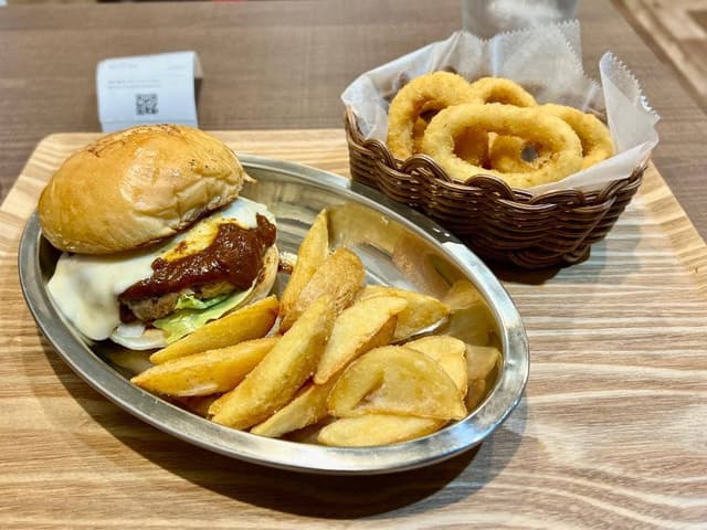 29LaB BURGER 近江町市場店 - サブ画像1