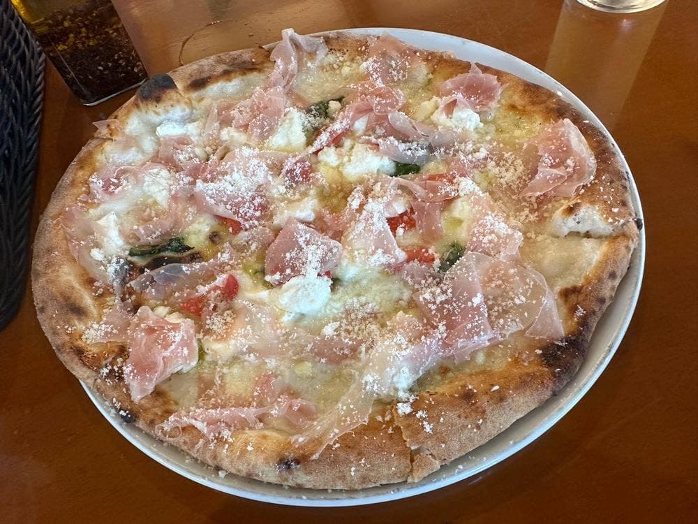 ピッツェリア エイゴロ 伊予三島