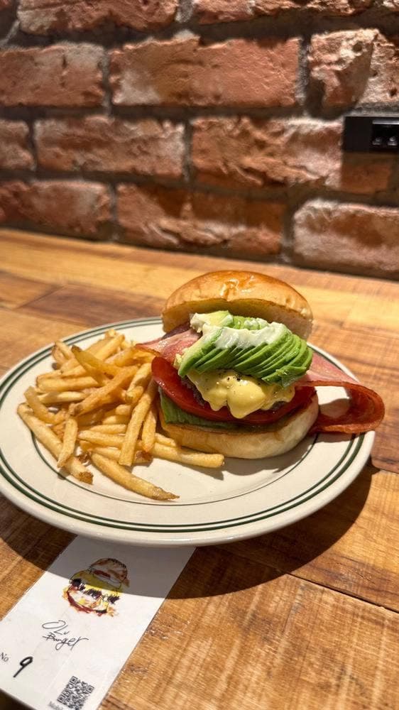 OLU BURGER KYOTO 緑地店 - サブ画像1