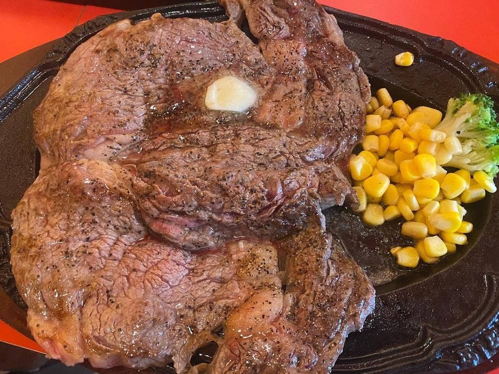 ステーキハウス ベラス STEAK HOUSE BRASE