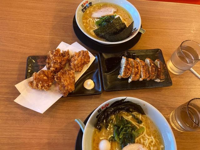 横浜家系ラーメン 町田商店 西大泉店 - サブ画像1