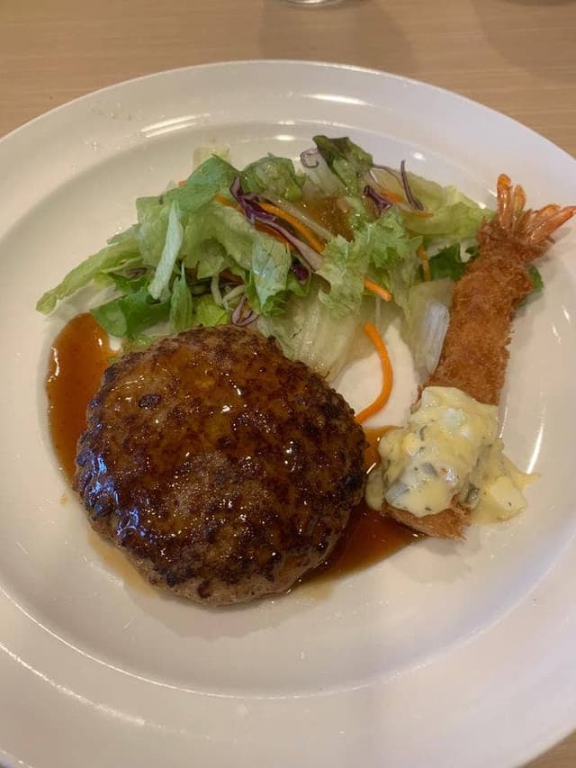 Cafe レストラン ガスト 姫路白浜店 - サブ画像1