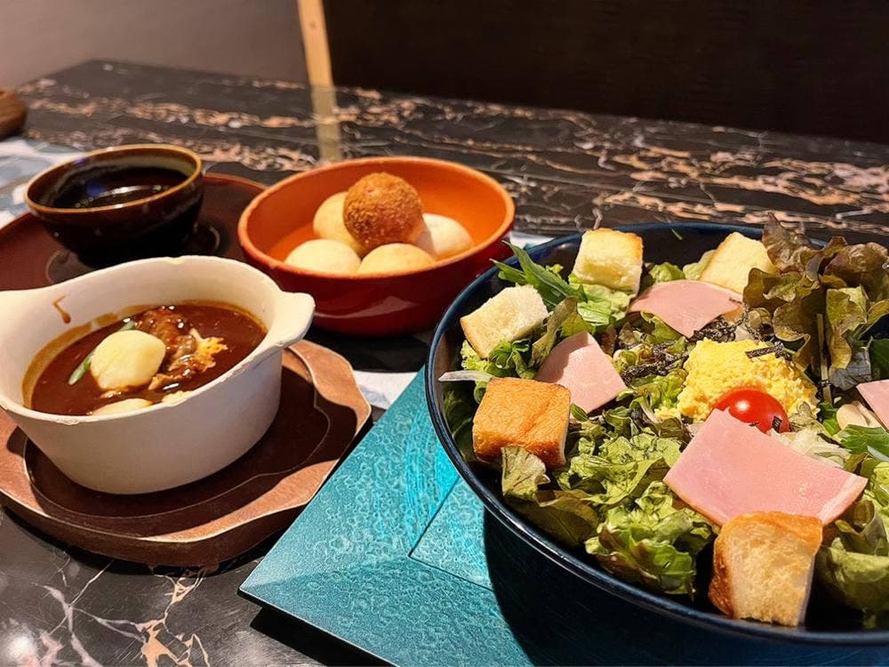 うまれたてのゴリラ
