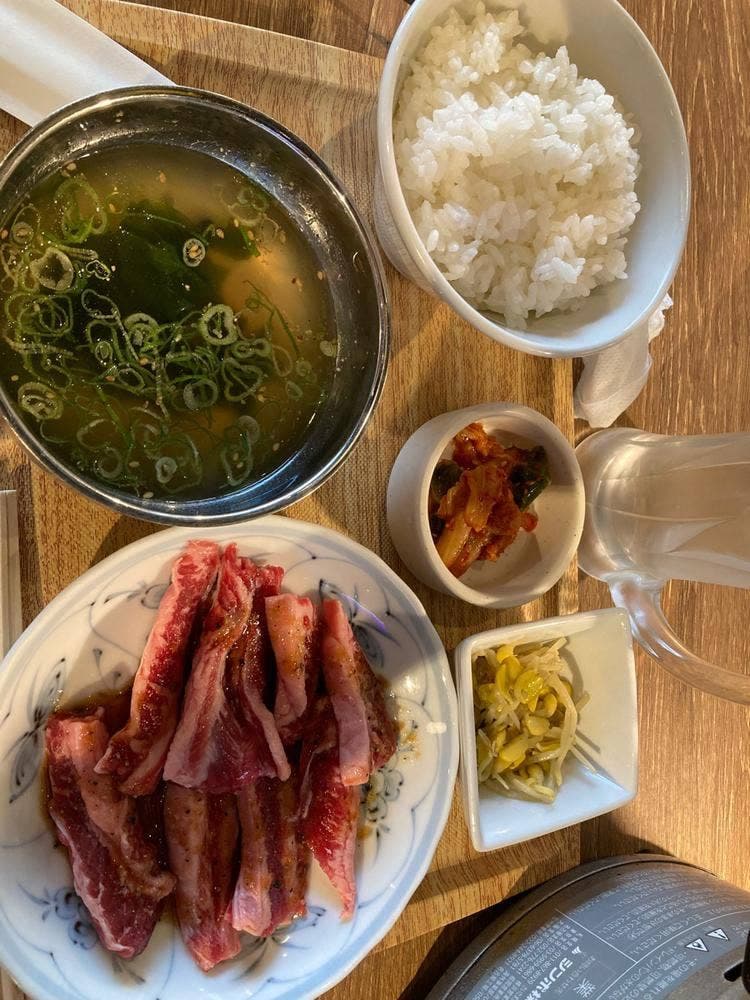 焼肉ホルモンやる気 烏丸御池店