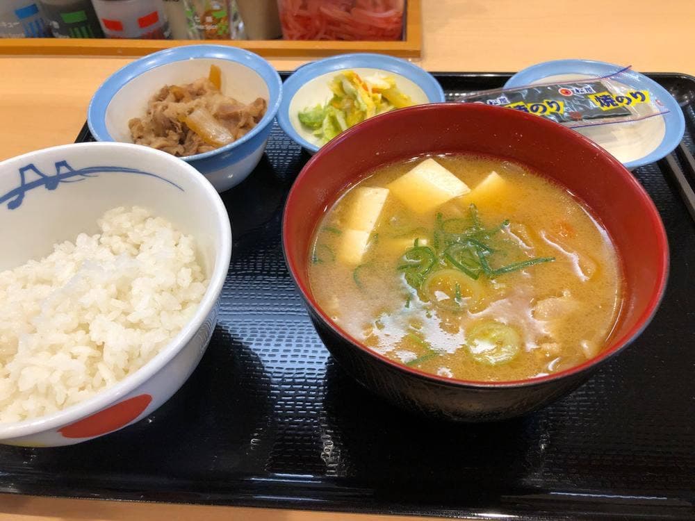 松屋 高槻市駅前店