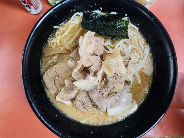 山ちゃん - サブ画像1