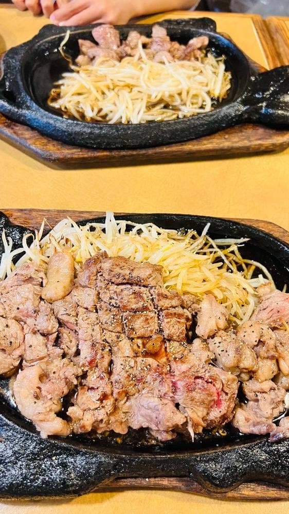 ステーキサロン・カウボーイズ - サブ画像1