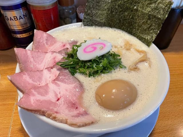 鶏そば啜る 丸の内本店 - サブ画像2
