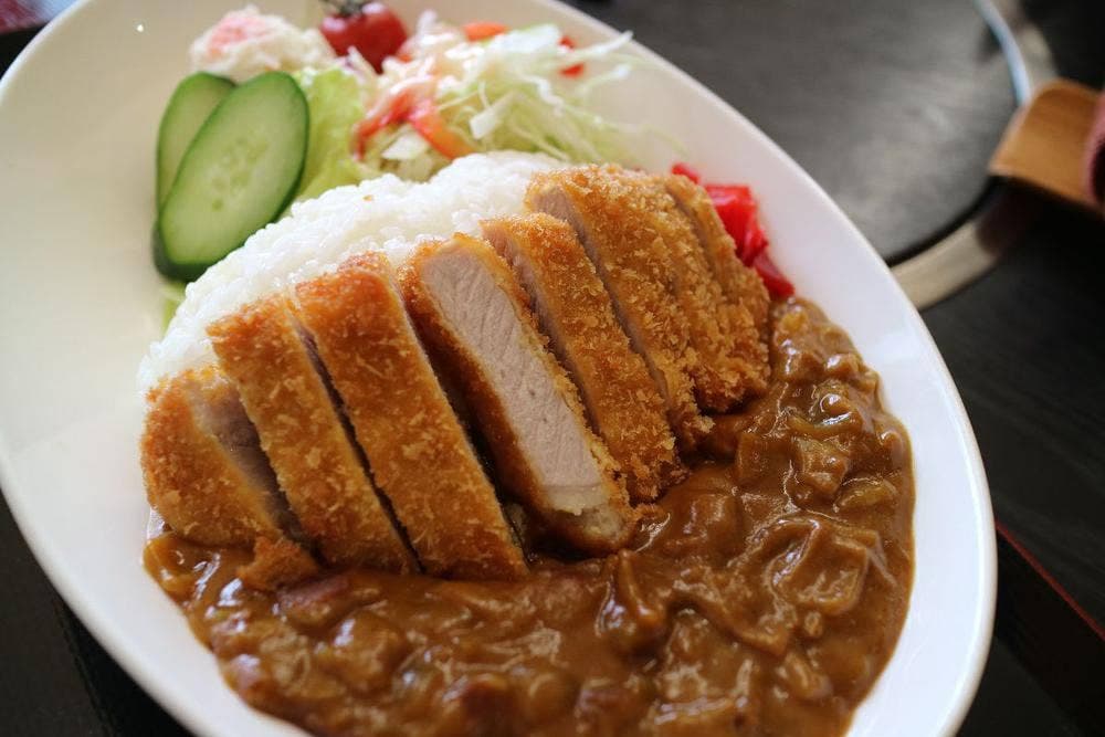 日の出ドライブイン