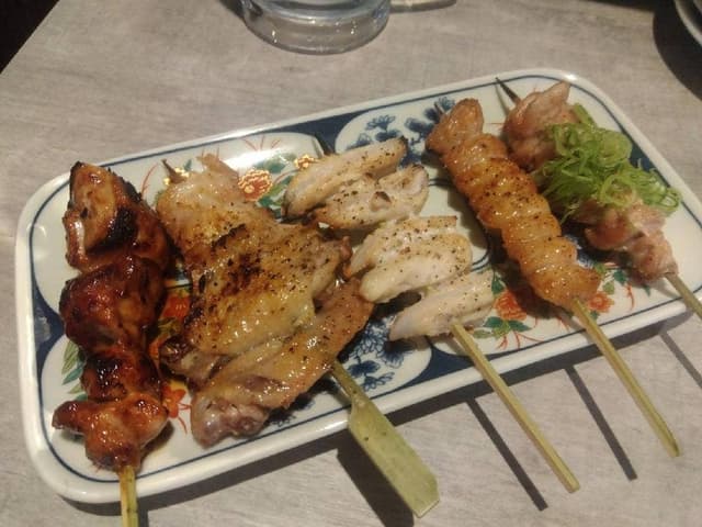 鶏出汁餃子と焼鳥 つじや 七条店 - サブ画像2