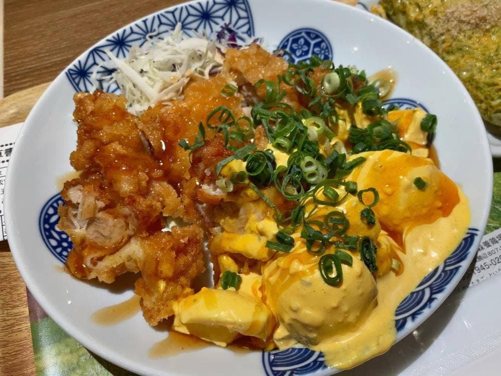 鳥と卵の専門店 鳥玉 大謝名店