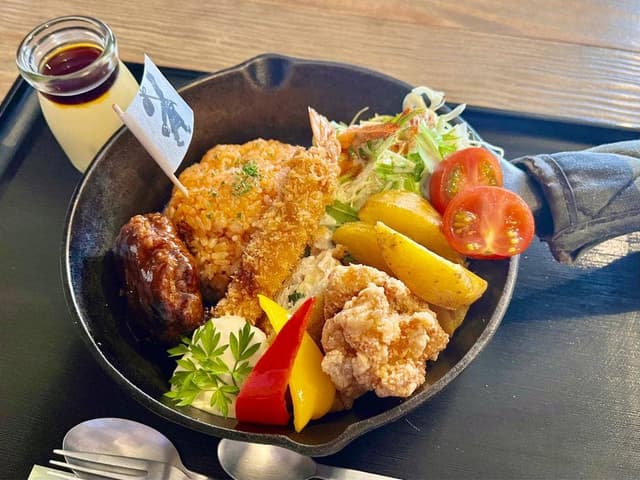 Restaurant & Cafe さすらい - サブ画像3