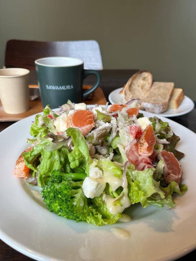 ベーカリー&カフェ 沢村 広尾プラザ - サブ画像1