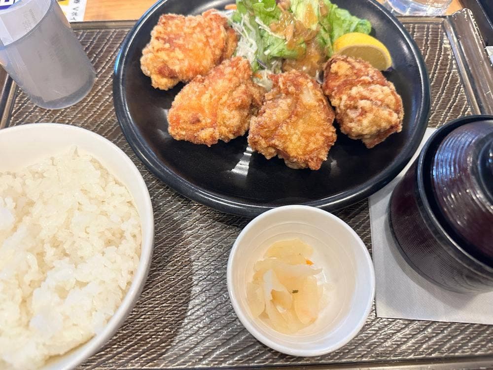 ガスト 四谷三丁目店