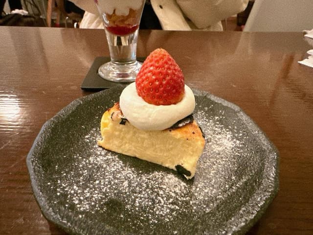 BEAUTY&CAFE JURAKU - サブ画像1