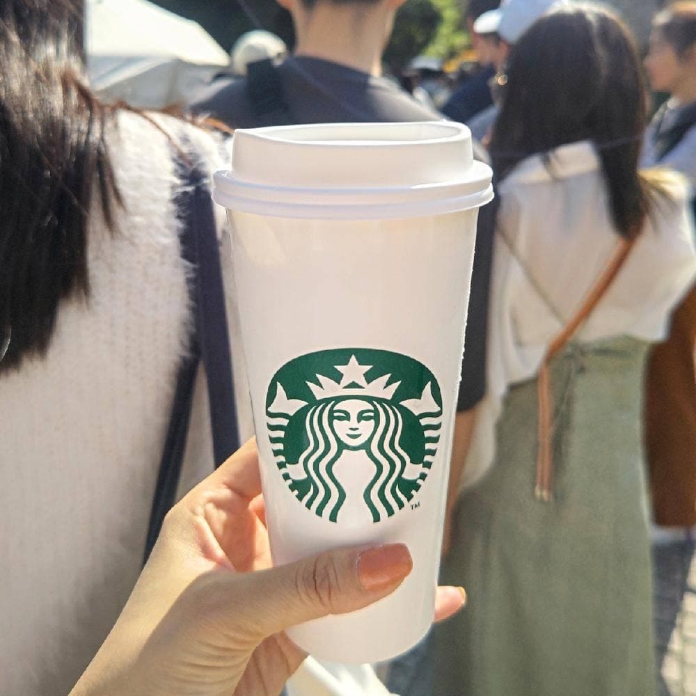 スターバックス リザーブ® カフェ 新宿マルイ本館2階店
