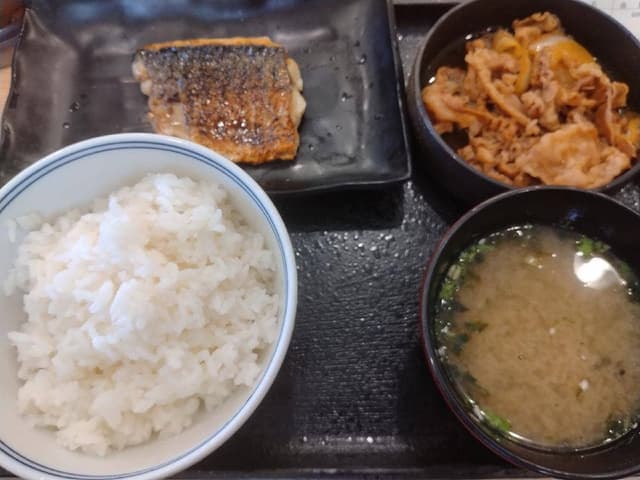 吉野家 武蔵小金井駅前店 - サブ画像1