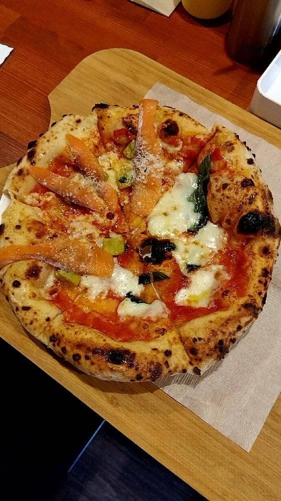 Domestic pizza factory
