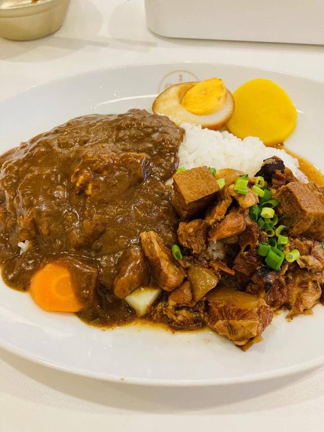 根津カレー ラッキー - サブ画像1