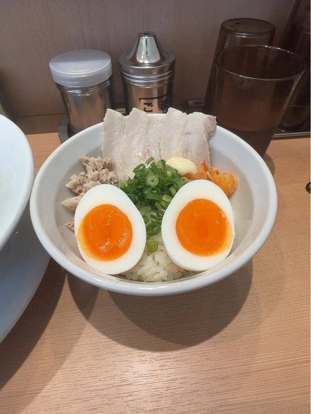 博多らーめん 日助 渡辺通本店 - サブ画像2