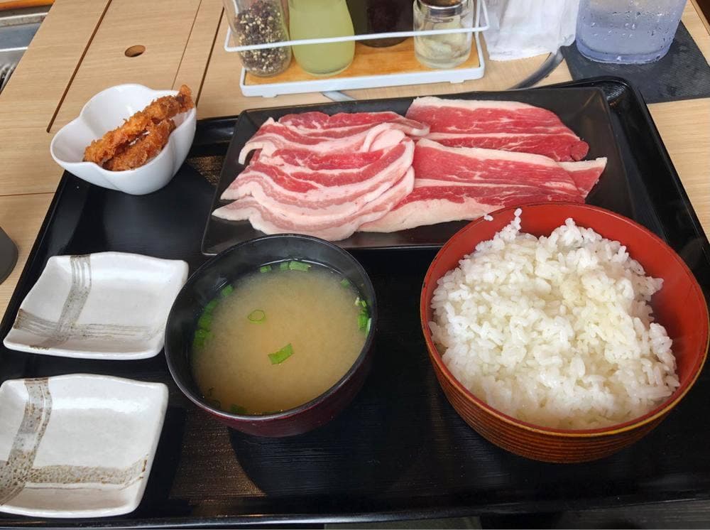 焼肉塩梅