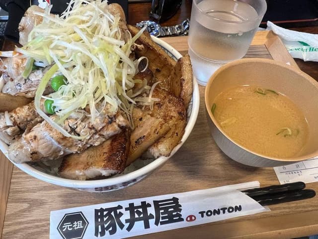 元祖豚丼屋 TONTON 御徒町店 - サブ画像2