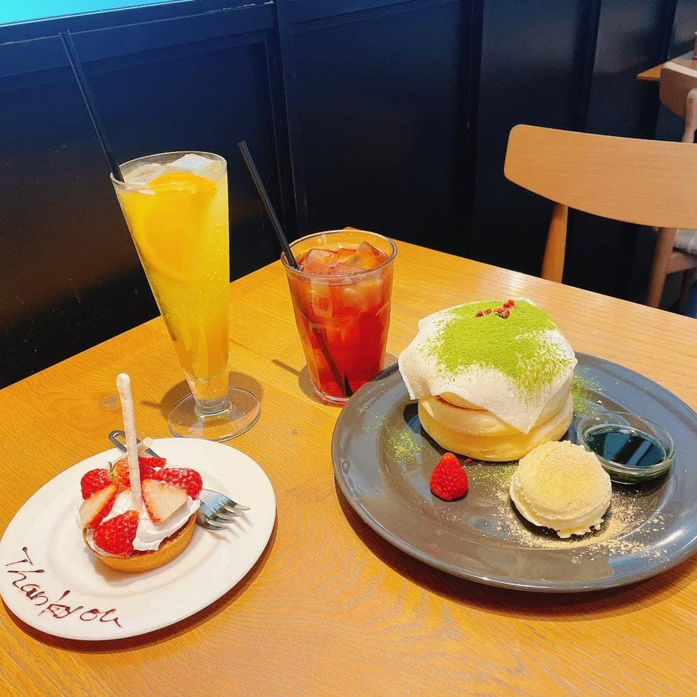 Lion CAFE