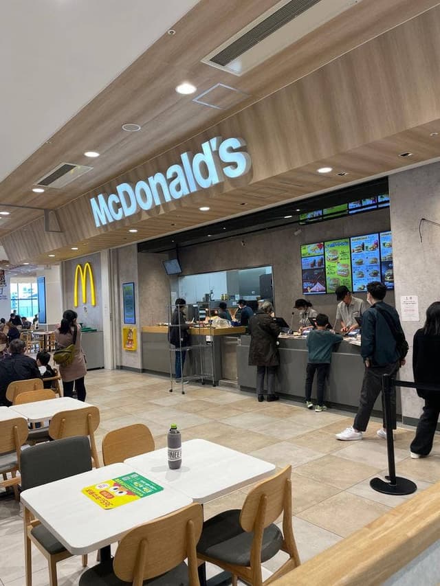 マクドナルド イオン天王町ショッピングセンター店 - サブ画像3