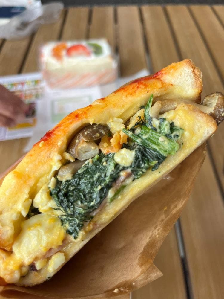 サンデイサンド とよおかマルシェ店
