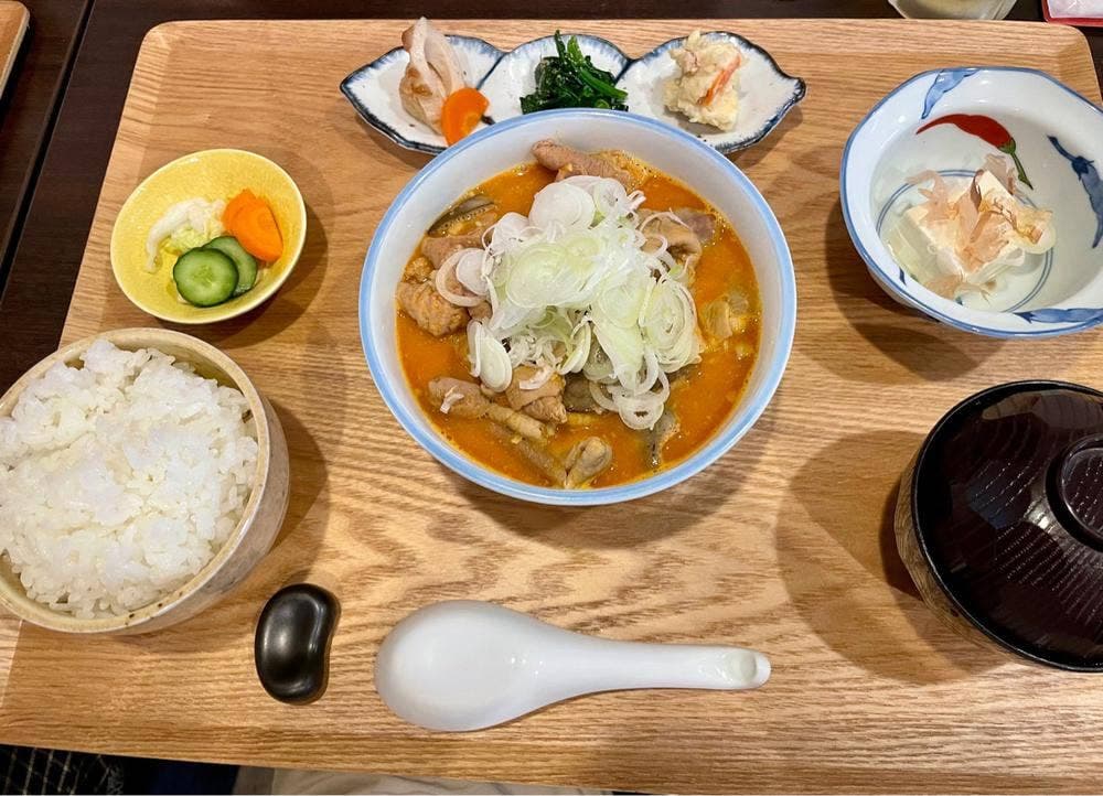 もつ煮込み よかよか