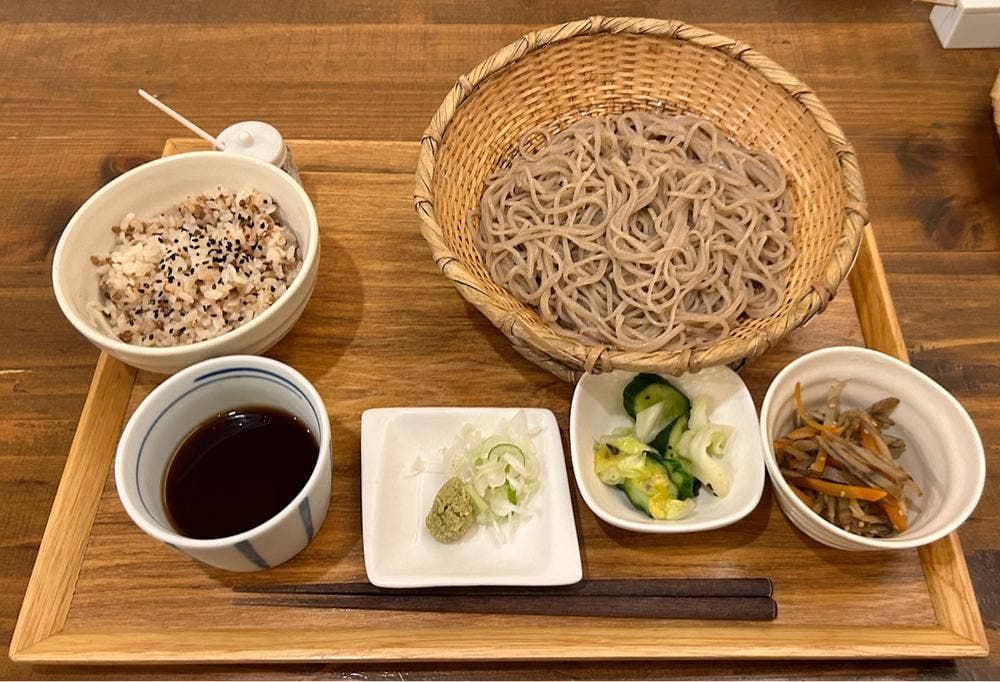 手打ちそば よしなり