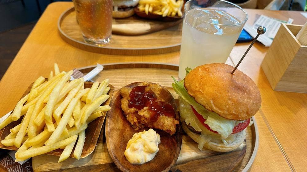 ハンバーガー TANAKA