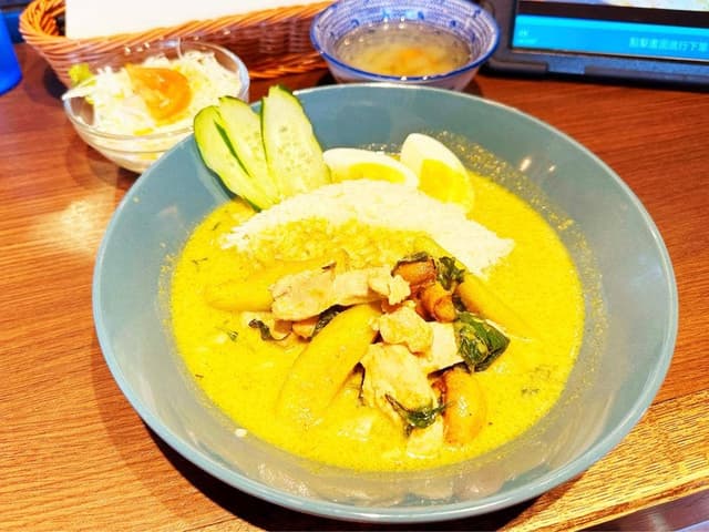 THAIFOOD･DINING&BAR マイペンライ 伏見店 - サブ画像1
