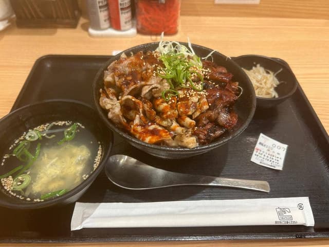 肉丼専門店 新長田肉劇場 - サブ画像3