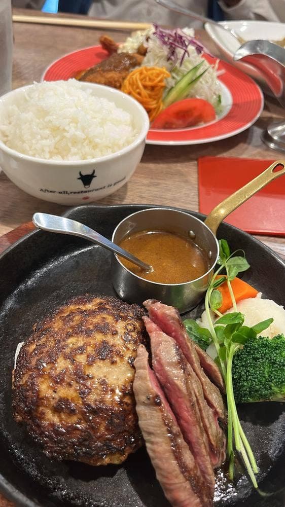 津の田ミート つかしん店