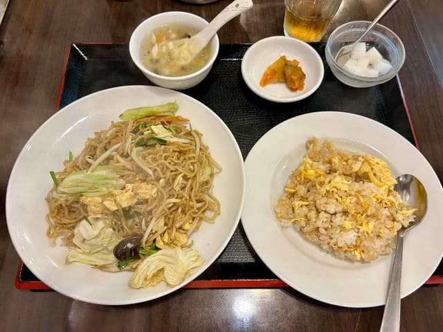 張記東北餃子房 新宿御苑前店 - サブ画像2