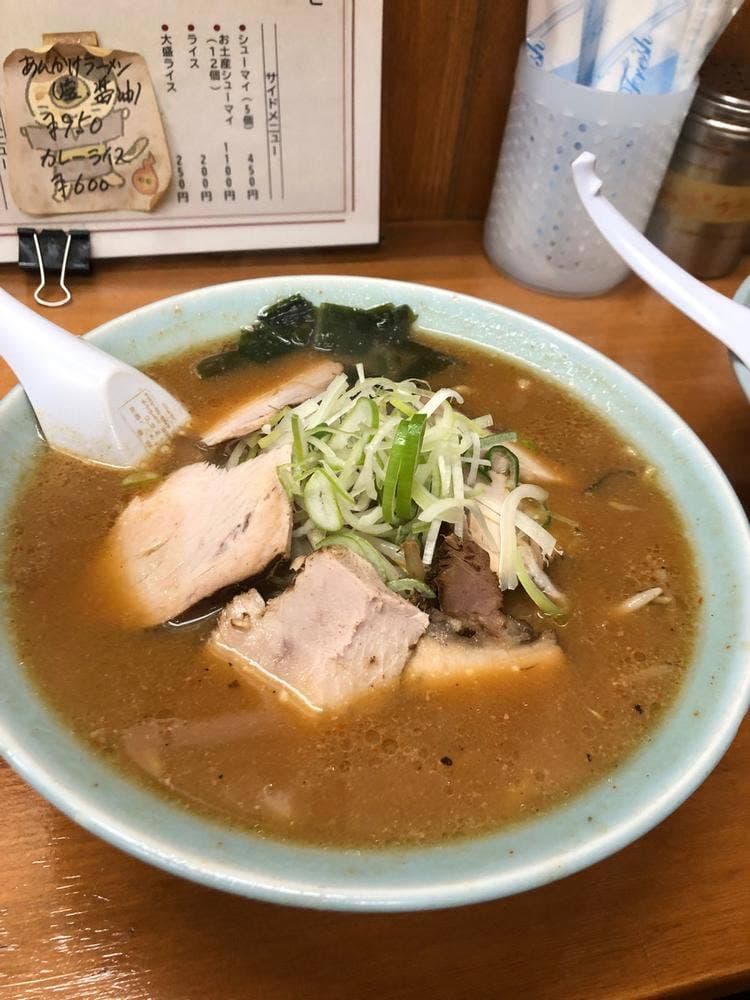 ラーメン芳蘭