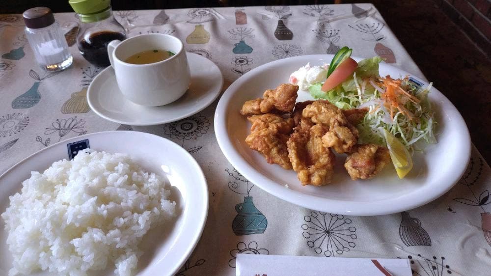 茶房カオル